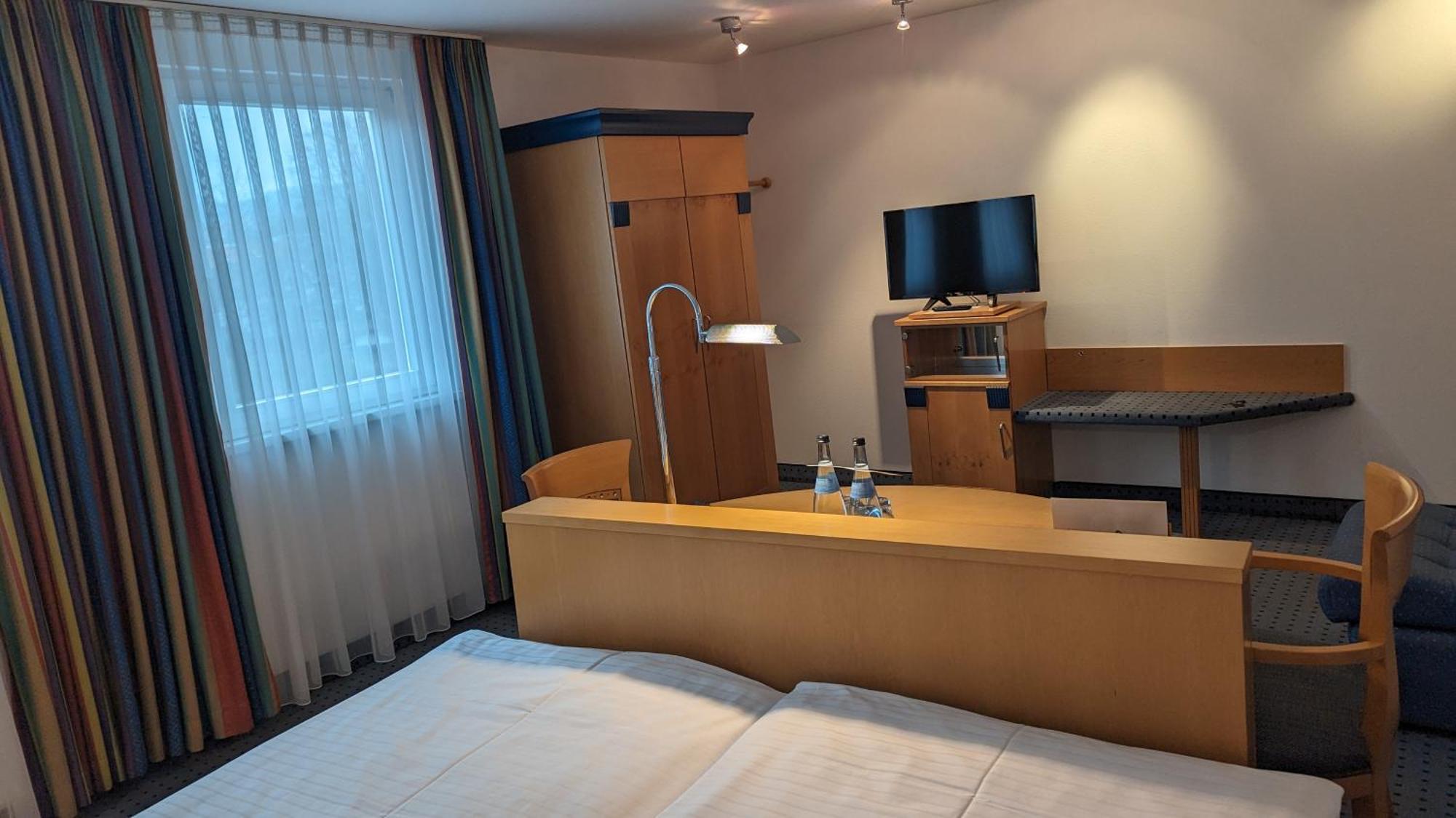 Hotel Gasthof Lang Balingen Esterno foto