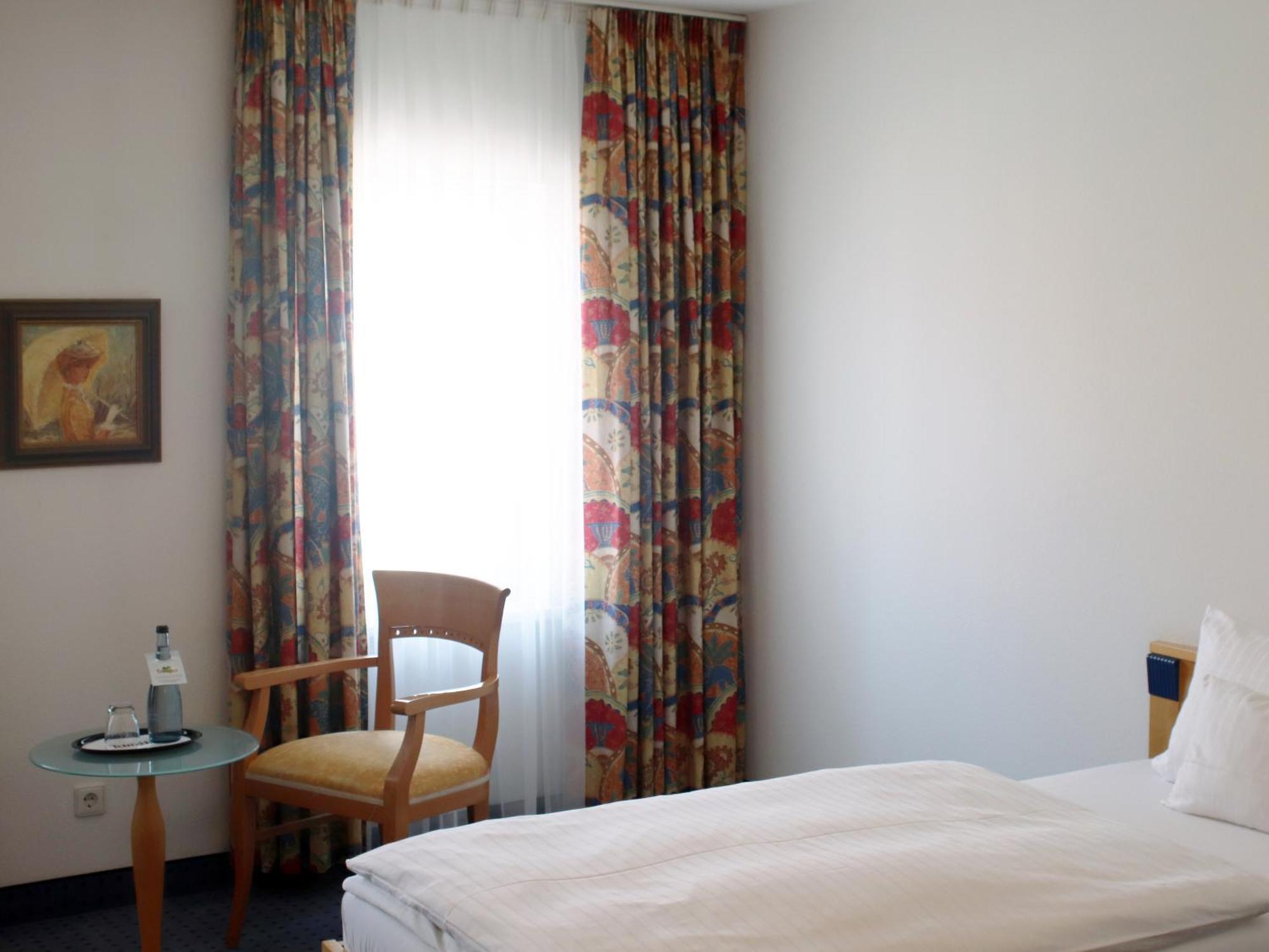 Hotel Gasthof Lang Balingen Esterno foto